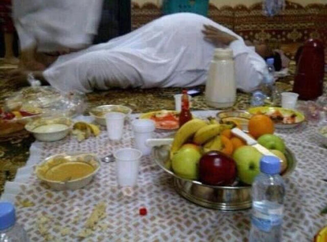 over-eating-after-iftar